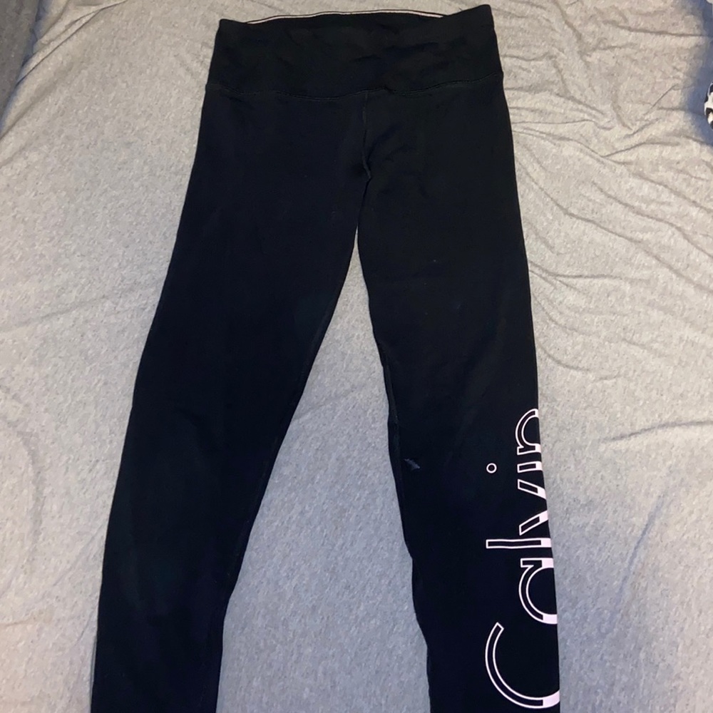 Woman’s Calvin Klein leggings